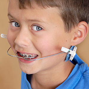 کلینیک دندانپزشکی آرکا - هد گیر ارتودنسی