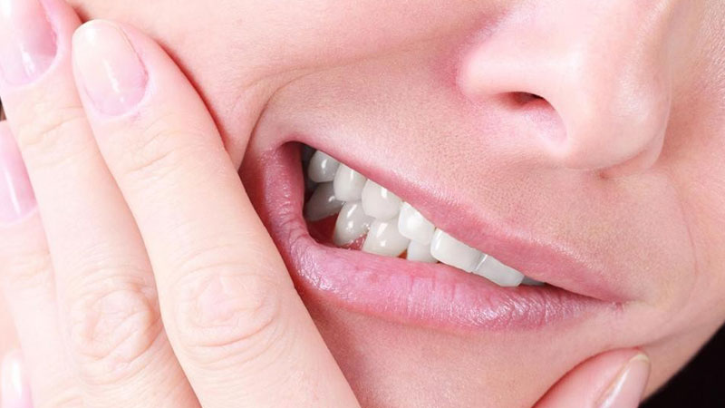 عوارض لمینت دندان و کامپوزیت دندان